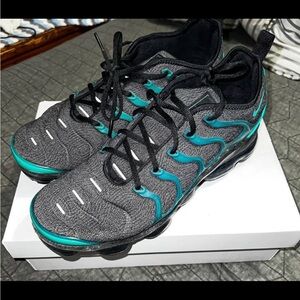 Nike Black and Teal "Eagle" vapor max plus. Size 11.5 men’s